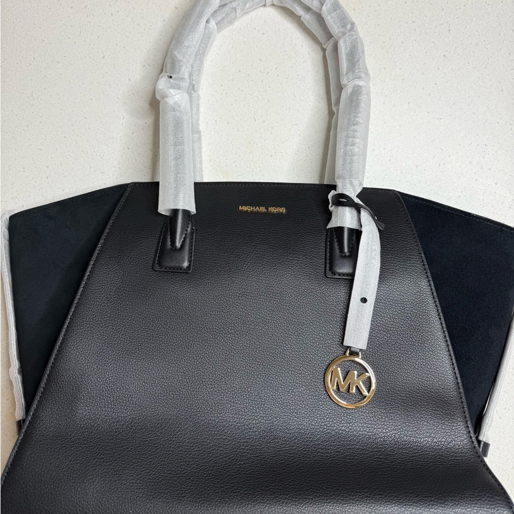 Michael Kors Avril XL Black Leather Tote Bag NWT